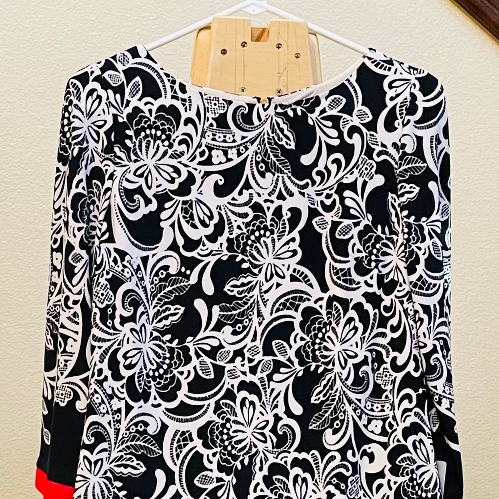 Brand new with tags tunic dress by Eliza J